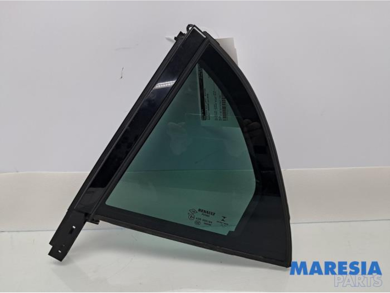 Renault - Megane - Vitre triangulaire arrière gauche