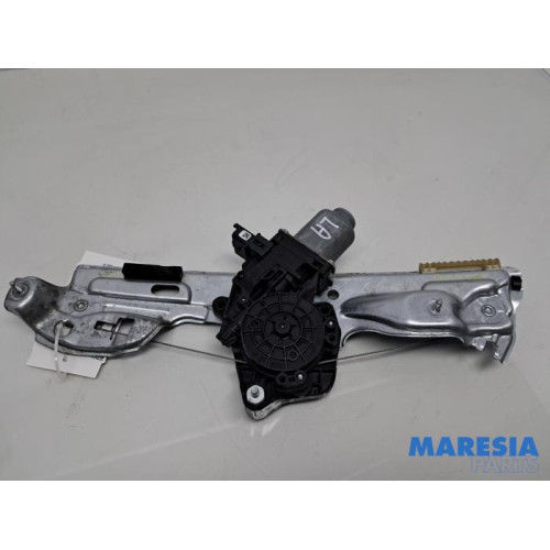 Renault - Megane - Ruitmechaniek 4Deurs links-achter