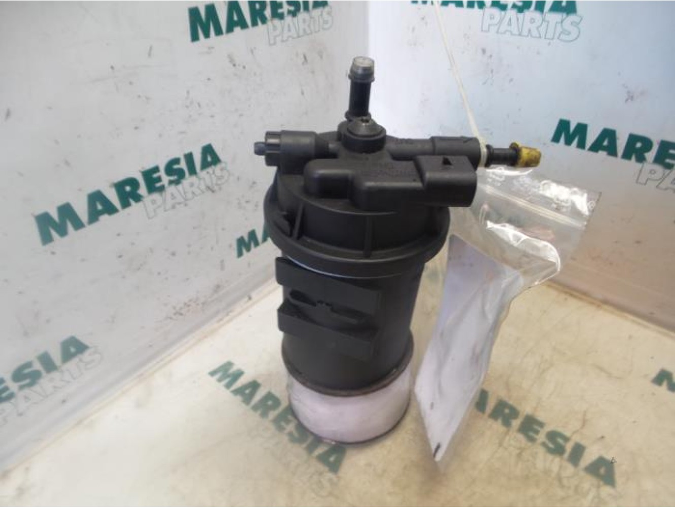 Renault - Laguna - Boîtier de filtre carburant