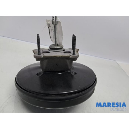 Renault - Megane - Assistant de freinage