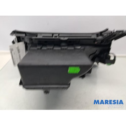 Citroen - C4 Picasso - Boîte à gants