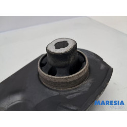 Renault - Megane - Querlenker unten links vorne