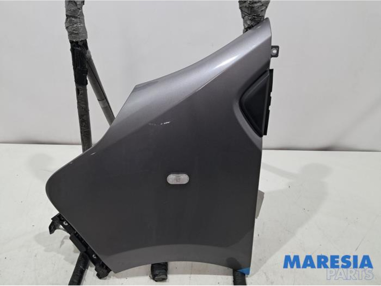 Fiat - Talento - Scherm links-voor