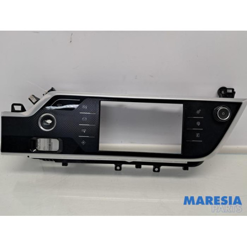 Citroen - C4 Picasso - Unité de contrôle Multimedia