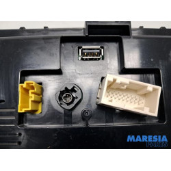 Citroen - C4 Picasso - Instrument de bord