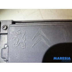 Citroen - C4 Picasso - Display Multi Media control unit