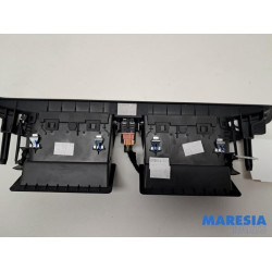 Citroen - C4 Picasso - Grille aération tableau de bord