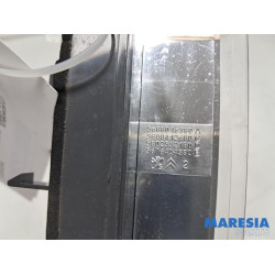 Citroen - C4 Picasso - Feu de freinage supplémentaire centre