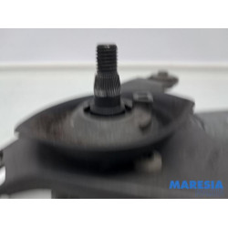 Citroen - C4 Picasso - Front wiper motor