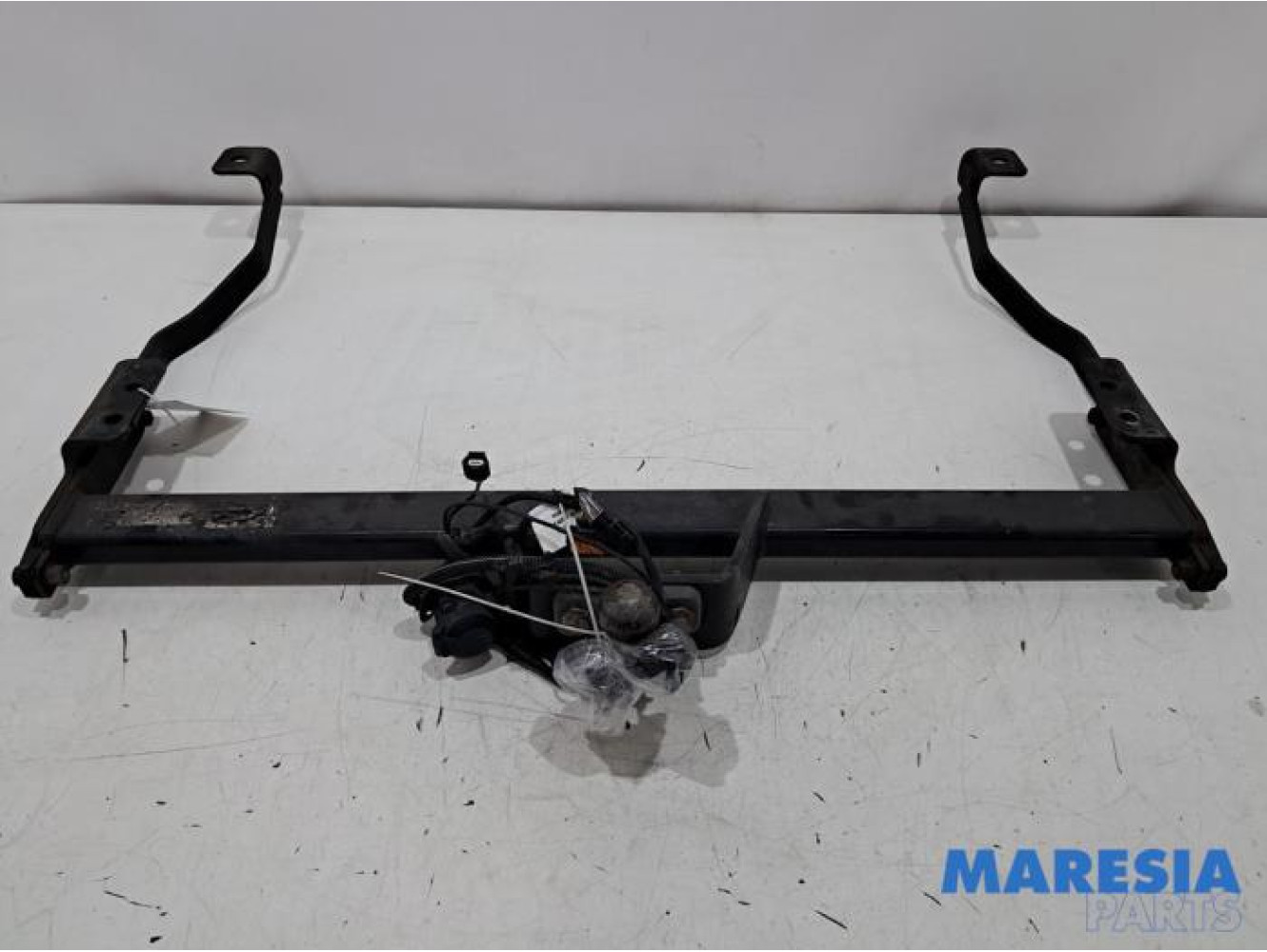 Fiat - Talento - Crochet d'attelage