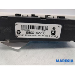 Citroen - C4 Picasso - Body control computer