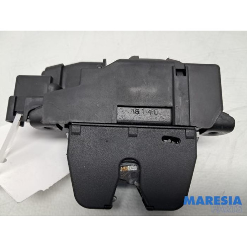 Citroen - C4 Picasso - Tailgate lock mechanism
