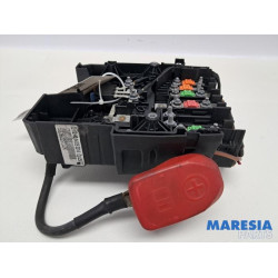 Citroen - C4 Picasso - Zekeringkast