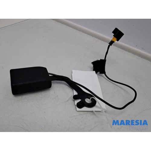 Citroen - C4 Picasso - Rear seatbelt buckle, centre