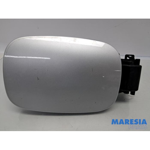 Renault - Megane - Tank Klep