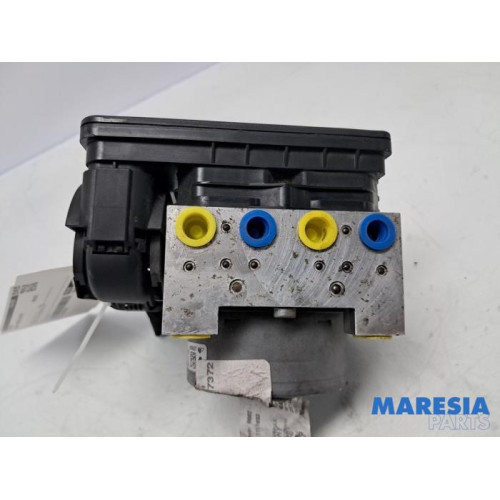 Renault - Megane - ABS Pomp