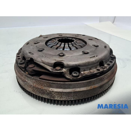 Citroen - C4 Picasso - Dual mass flywheel