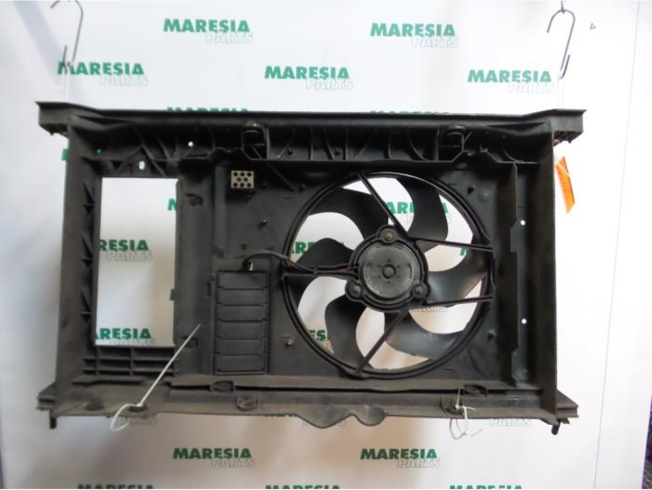 Peugeot - 307 - Fan motor