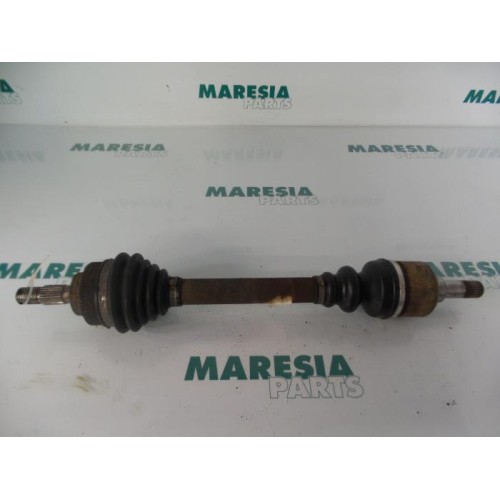 Peugeot - 307 - Front drive shaft, left