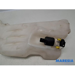 Renault - Megane - Ruitensproeiertank voor