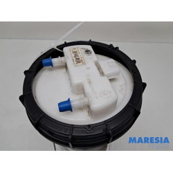 Renault - Clio - Brandstofpomp Elektrisch