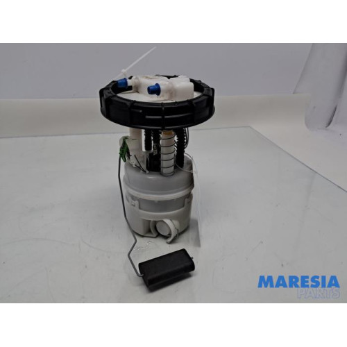 Renault - Clio - Brandstofpomp Elektrisch