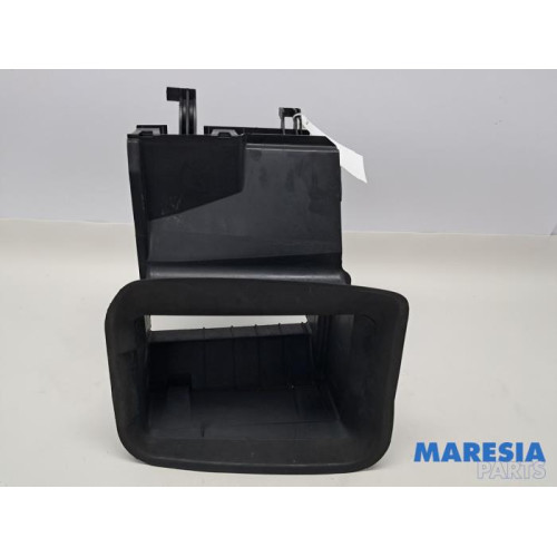 Renault - Clio - Luchtgeleider