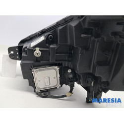 Renault - Trafic - Koplamp rechts