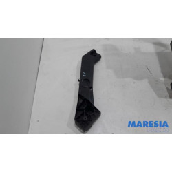 Renault - Trafic - Frontpaneel