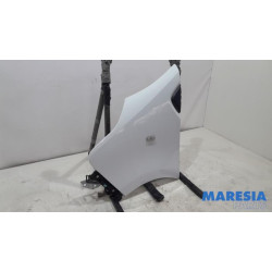 Renault - Trafic - Scherm links-voor