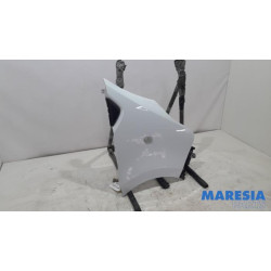 Renault - Trafic - Front wing, right