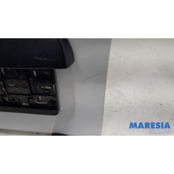 Renault - Trafic - Portière arrière camionnette