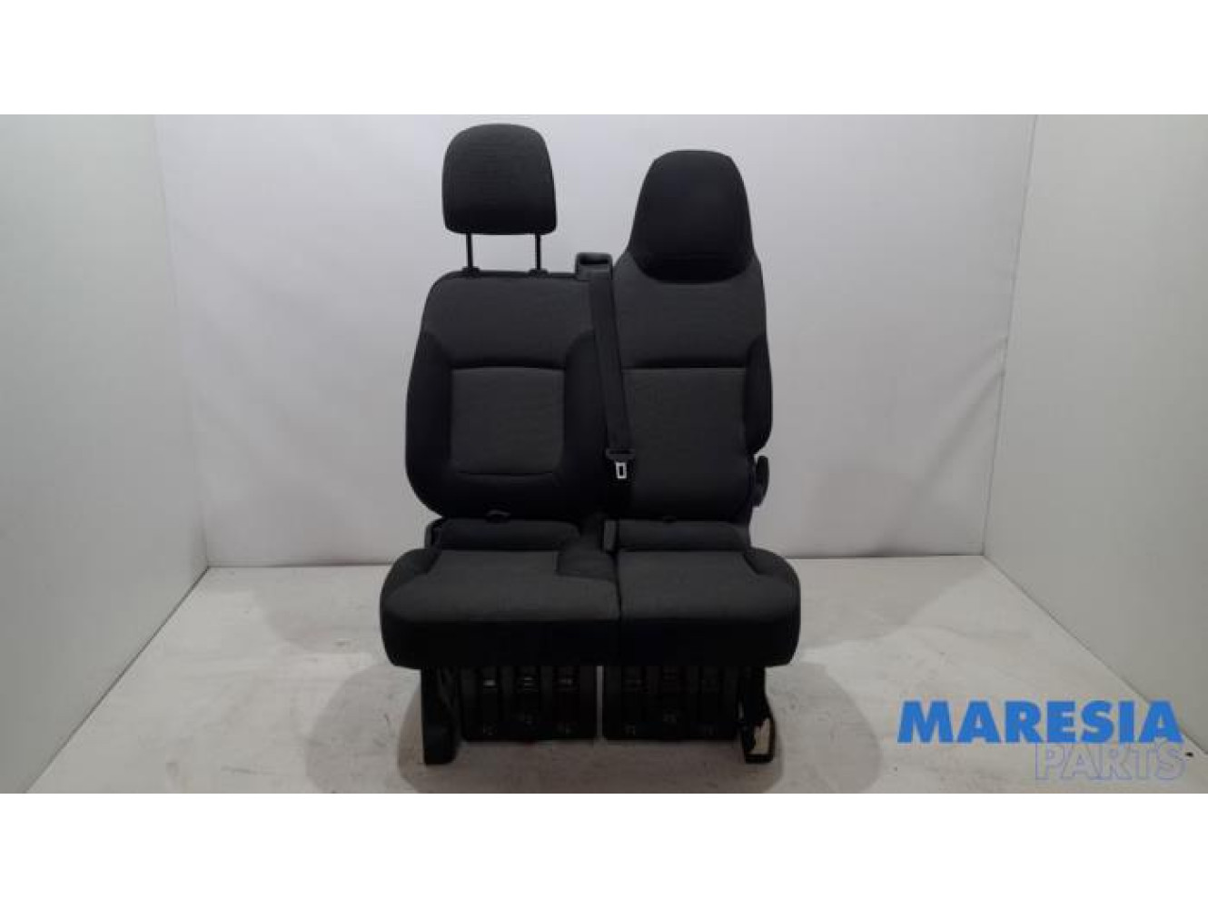 Renault - Trafic - Banquette avant droit