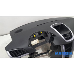 Peugeot - 207 - Armaturenbrett