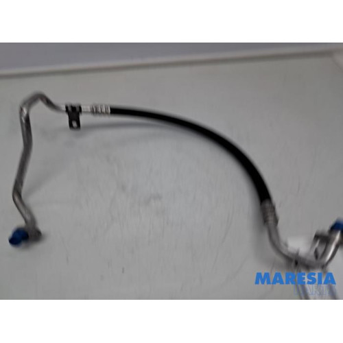 Renault - Clio - Airco Leiding