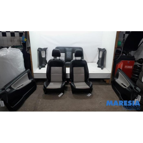 Peugeot - 207 - Bekleding Set (compleet)