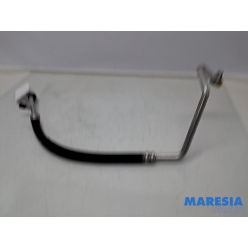 Renault - Clio - Airco Leiding