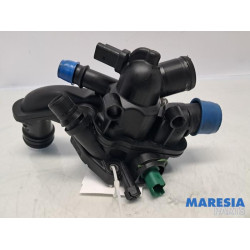 Citroen - C4 Picasso - Thermostat housing