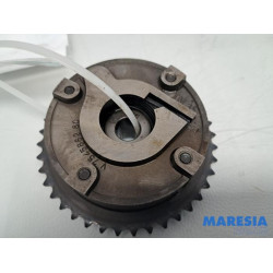Citroen - C4 Picasso - Roue d'engrenage arbre à cames