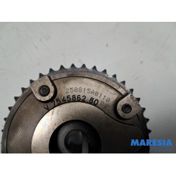 Citroen - C4 Picasso - Roue d'engrenage arbre à cames