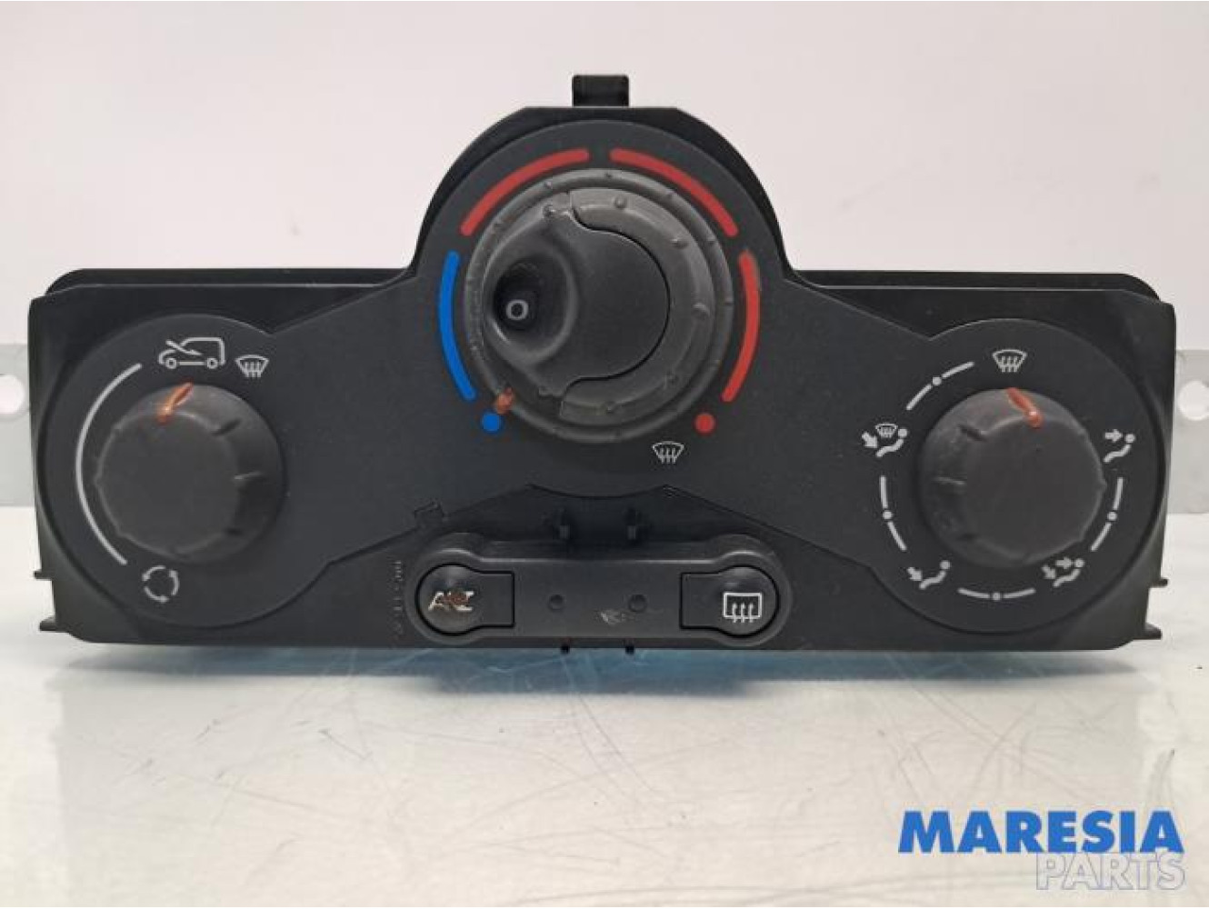 Renault - Kangoo - Panneau de commandes chauffage