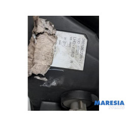 Renault - Kangoo - Phare droit