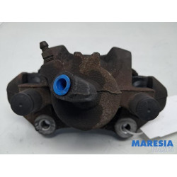 Renault - Clio - Remklauw (Tang) links-voor