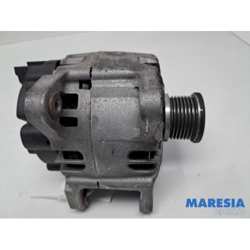 Renault - Clio - Dynamo