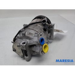 Renault - Clio - Air conditioning pump
