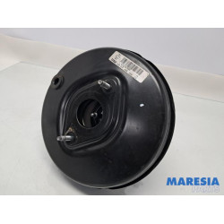 Renault - Clio - Bremskraftverstärker