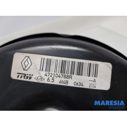 Renault - Clio - Bremskraftverstärker