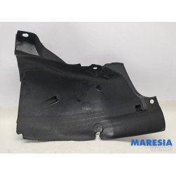 Renault - Clio - Passage de roue