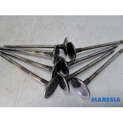 Peugeot - 207 - Einlassventil