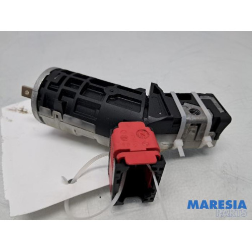 Renault - Kangoo - Serrure de contact + clé